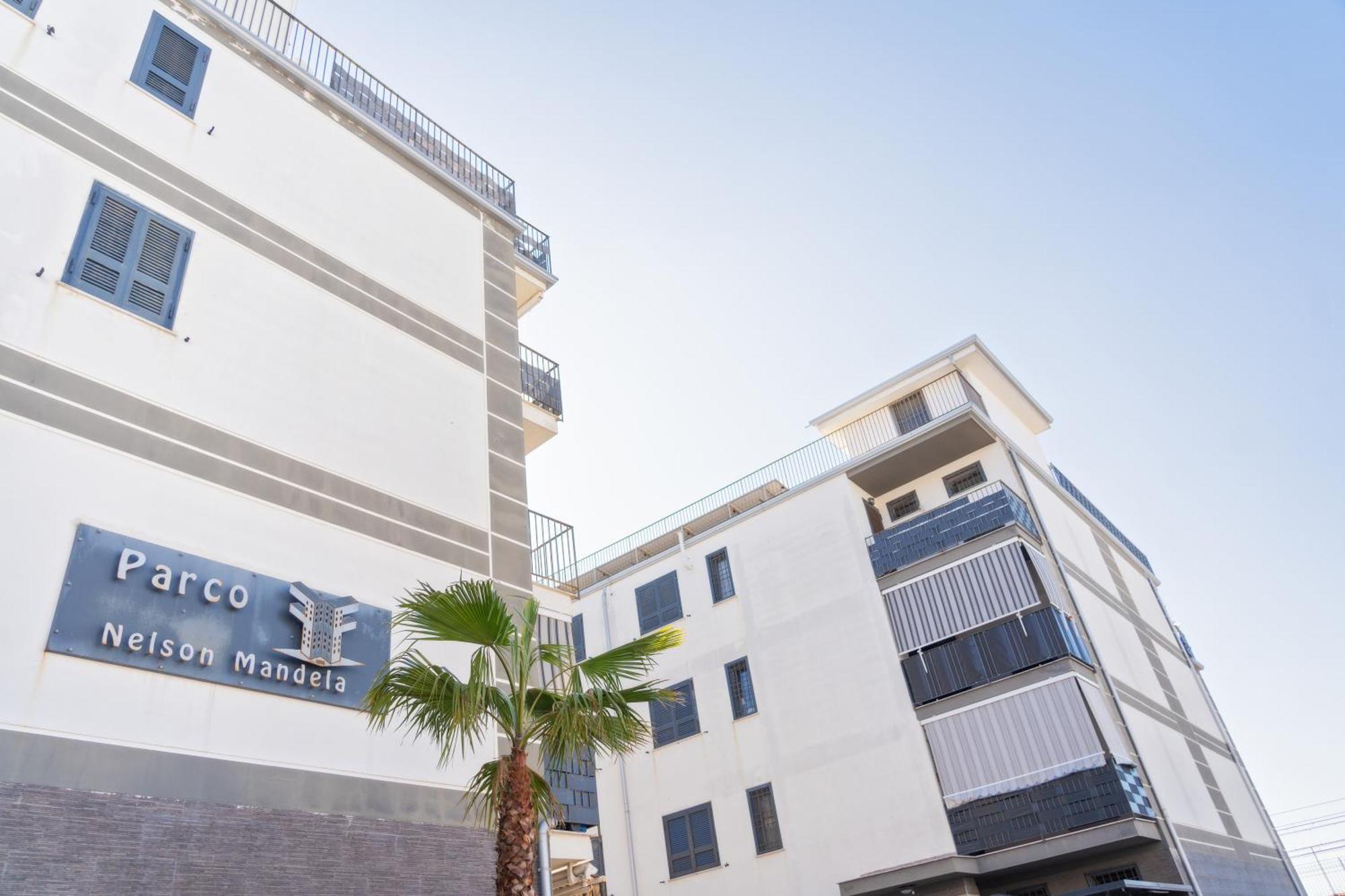 Free Parking Napoli Vista Mare Apartment Bagian luar foto